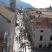 &quot;GOSTI&Scaron;ČE JELE IN LUKE&quot;, zasebne nastanitve v mestu Dubrovnik, Hrva&scaron;ka - Pogled na Stradun